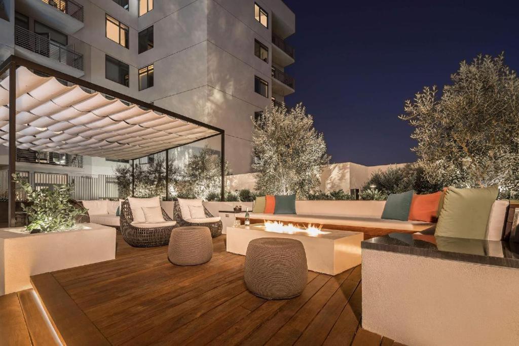 The Hills Property Management لوس أنجلوس المظهر الخارجي الصورة